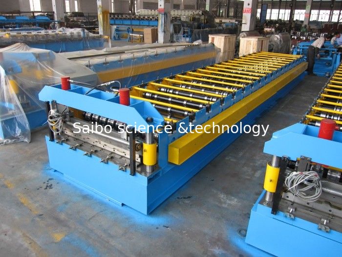 0.3-0.8mm Roof Panel Roll Forming Machine Surface Chrome Manual Decoiler